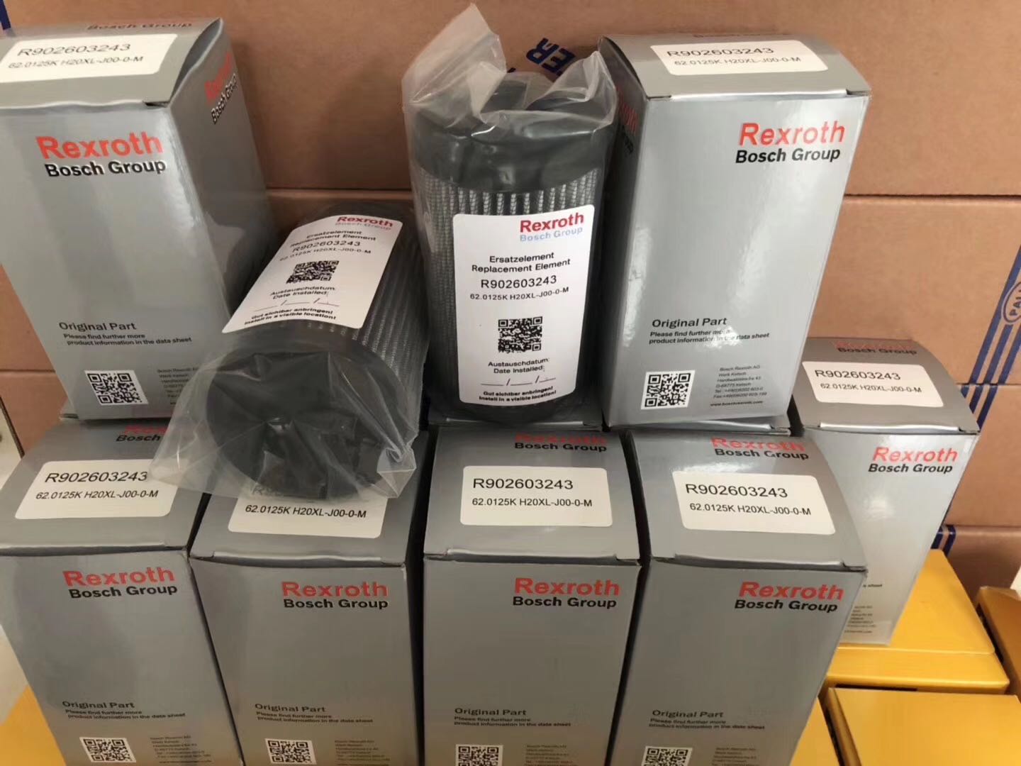 R902603243��ʿ��(l��)Һ���Vо